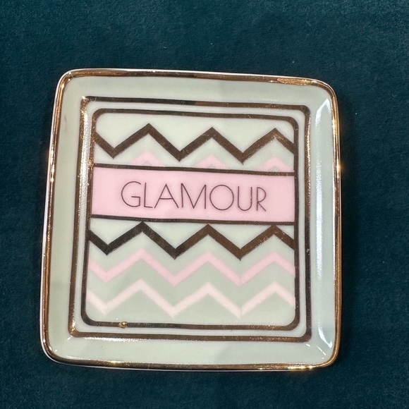 Other - Small trinket dish  glamour new accessories home